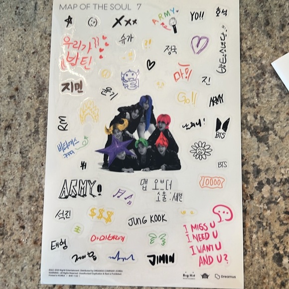 BTS Map of the Soul 7. Version 03 - Picture 3 of 7